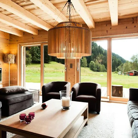 Hevea - Pour 12 Personnes 784 * Chamonix